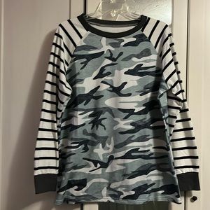 Camo and striped long sleeve tee